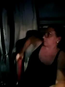 28joanna from StripChat is Freechat