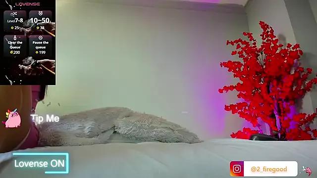 2_fire from StripChat is Freechat