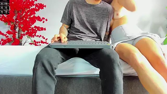 2_fire from StripChat is Freechat