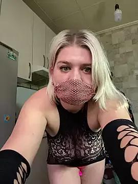 88SSara_Fan88 from StripChat
