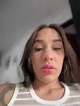 __IRIS__ from StripChat is Freechat
