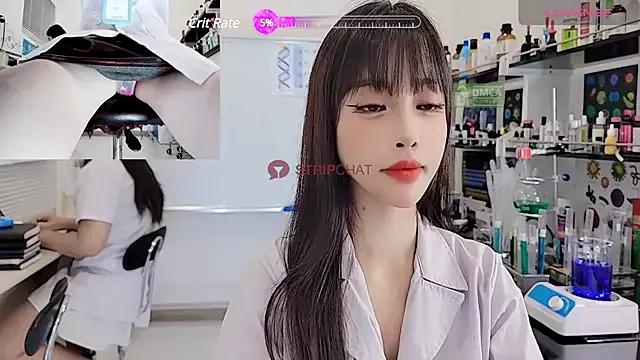 __Lab__ from StripChat