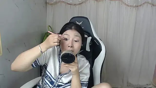 __MeiMei__ on StripChat 