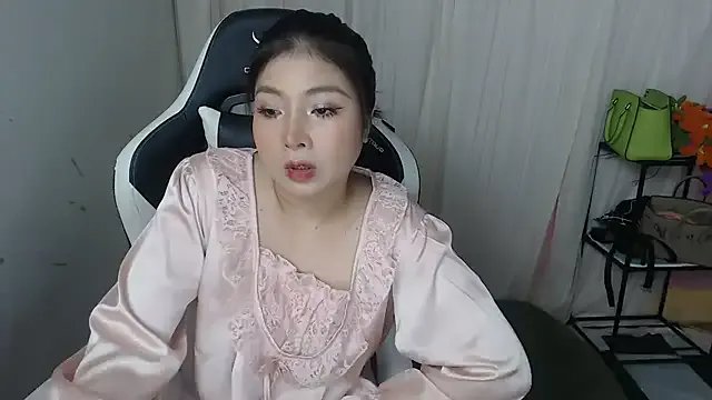 __MeiMei__ on StripChat 