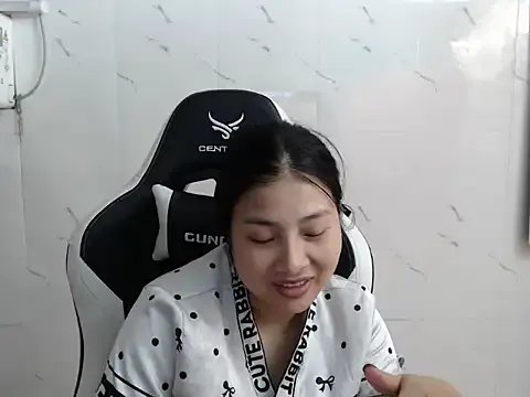 __MeiMei__ on StripChat 