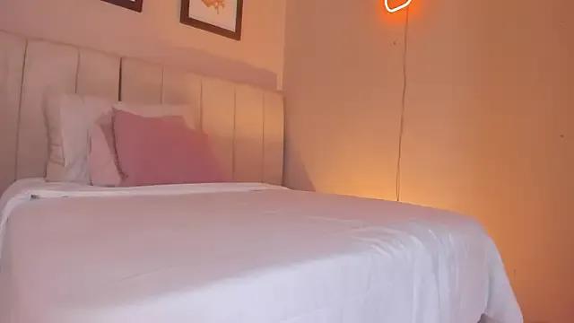 Checkout girls naked models with similar nickname. Cute sexy Free Models.