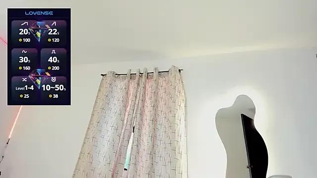 _allysonmills_ from StripChat