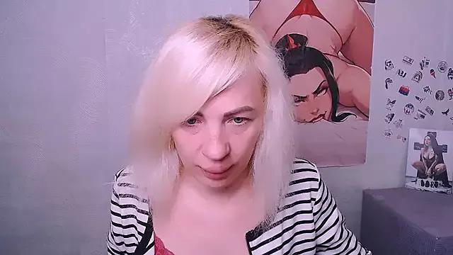 _AmandaGold_ from StripChat is Freechat