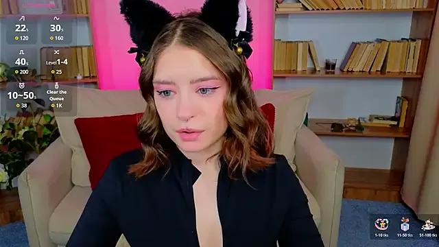 _Amelia_Shine_ from StripChat is Freechat