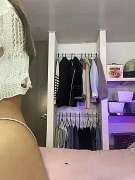 _Camilaaa_ from StripChat is Freechat