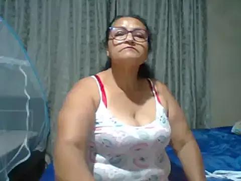 _Cristal from StripChat is Freechat