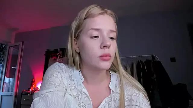 Checkout girls naked models with similar nickname. Cute sexy Free Models.