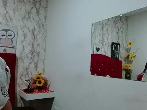 _Danna_Milf_ from StripChat is Freechat