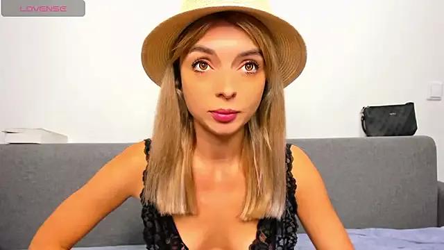 Checkout girls naked models with similar nickname. Cute sexy Free Models.