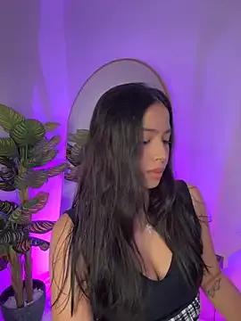 _Emily_Thompson_ from StripChat is Freechat
