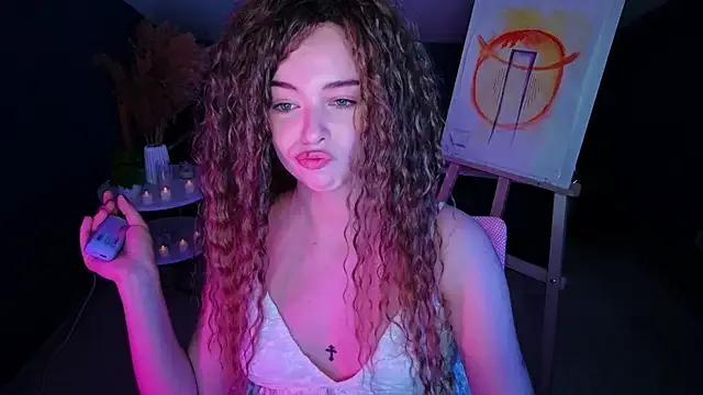 _HypeQueen_ from StripChat is Freechat