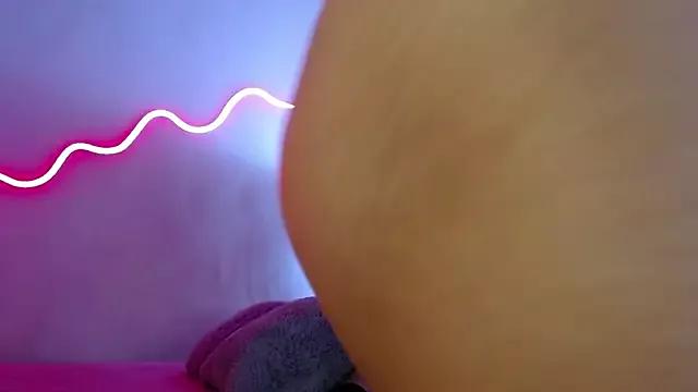 _iris1_ from StripChat