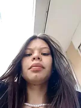 _Isabella-7 from StripChat is Freechat