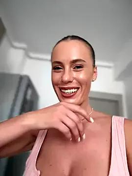 _JessyRey_ from StripChat