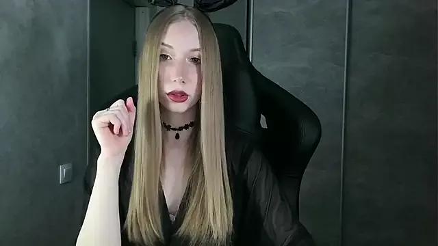 _Kirishima_ from StripChat is Freechat