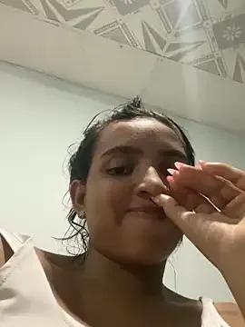 _Lorenn_ from StripChat is Freechat