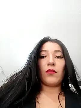 _Luna-1 from StripChat is Freechat
