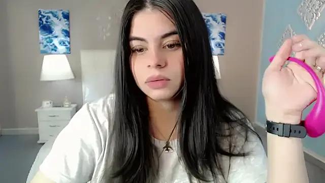 _Maddison_Ivanova_ from StripChat is Freechat