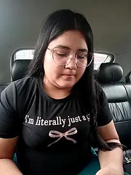 _mari_lunna_ from StripChat is Freechat