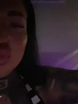 _MelinaCurves_ from StripChat is Freechat