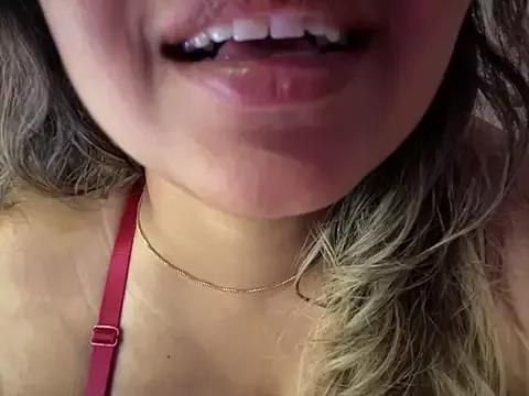 _neesha_414_ from StripChat
