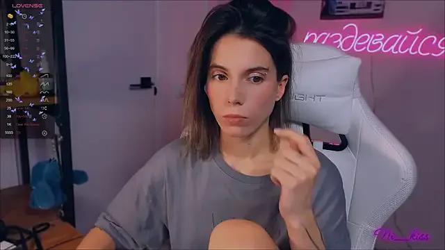 _ni_kiss from StripChat