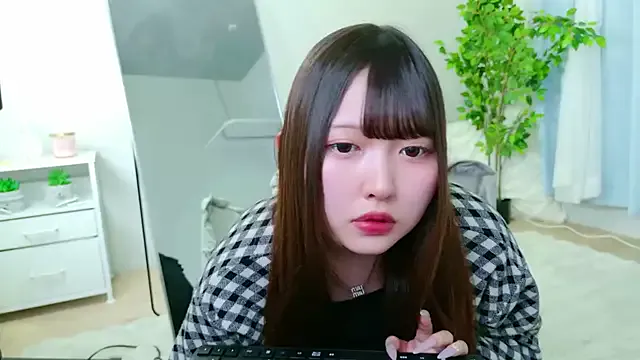 _Sakura_F from StripChat is Freechat