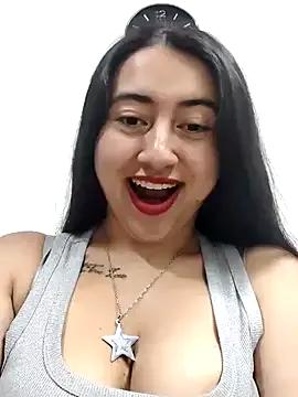 _Sarah-Office1 from StripChat is Freechat