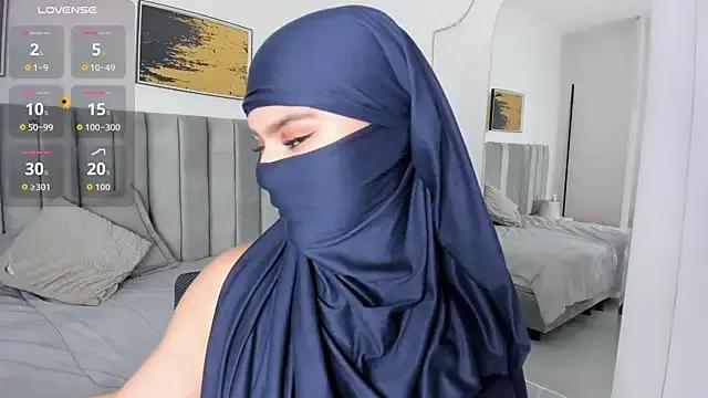 _shaiira from StripChat is Freechat