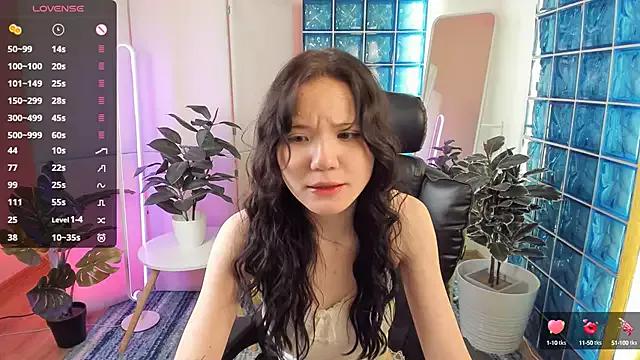 _sweet_asian_ from StripChat is Freechat