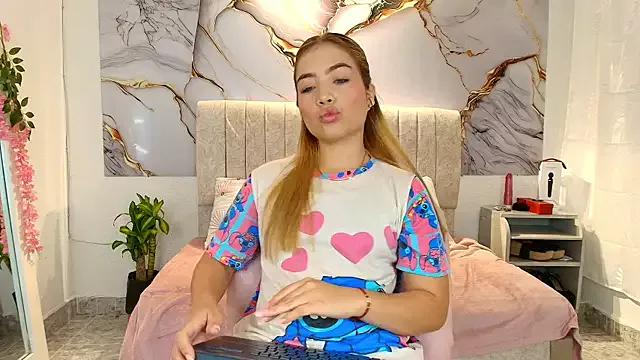 _Tiffany1 from StripChat is Freechat