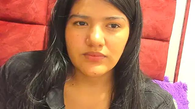 AANGELADIAZZ from StripChat is Freechat