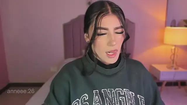 AANNEE_ from StripChat