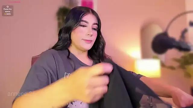 AANNEE_ from StripChat