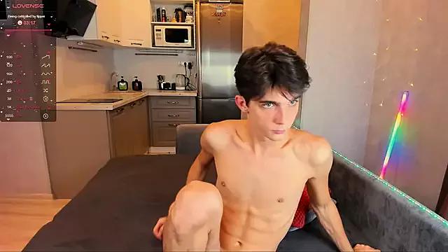 Aaron_Boom from StripChat