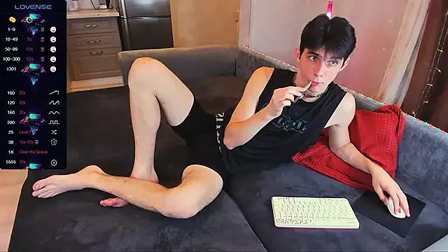 Aaron_Boom from StripChat