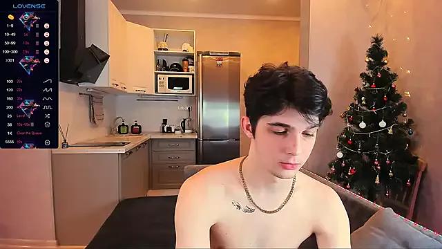 Aaron_Boom from StripChat