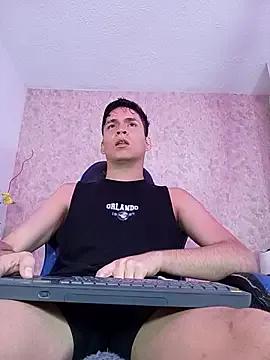 Aaron_Foxxx from StripChat is Freechat