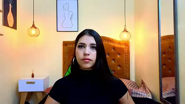 Abby_roussee from StripChat is Freechat