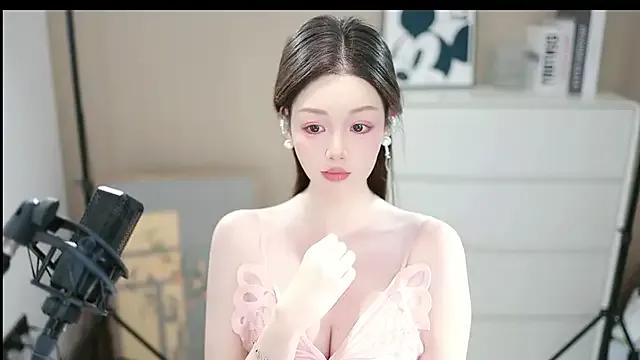 abbyli12 from StripChat is Freechat