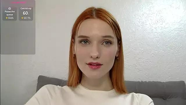 Ada_Moon from StripChat