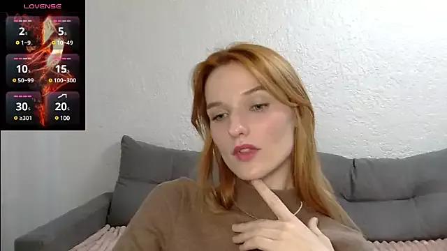 Ada_Moon from StripChat
