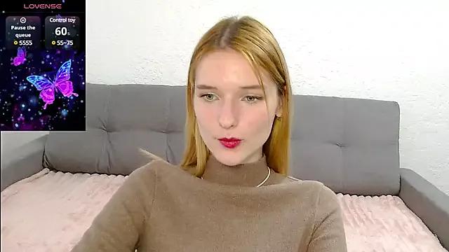 Ada_Moon from StripChat