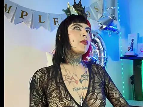 Adamsniki from StripChat