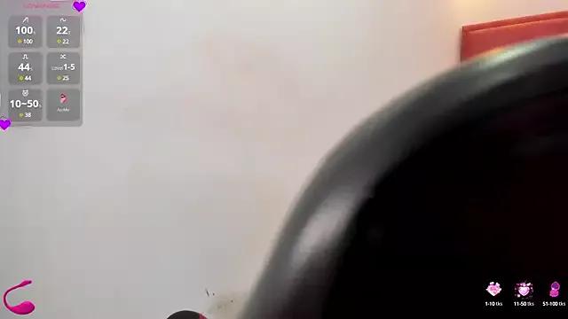 adara_sofi from StripChat is Freechat